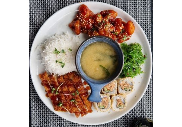 Bento Box Nr.1.