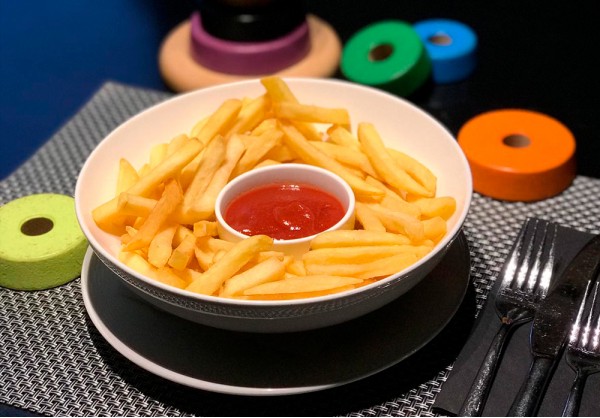 French fries with sauce