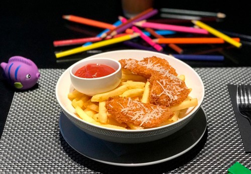 Chicken nuggets with french fries