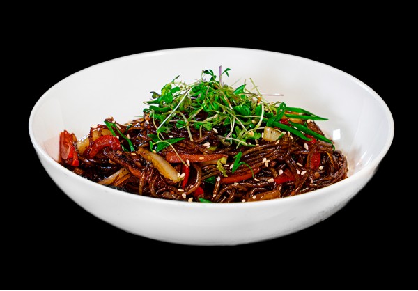 Noodles Indonesian style with beef