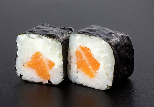 Sake Cheese maki (8 pcs.)