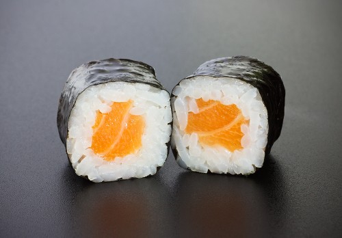 Sake maki (8 pcs.)