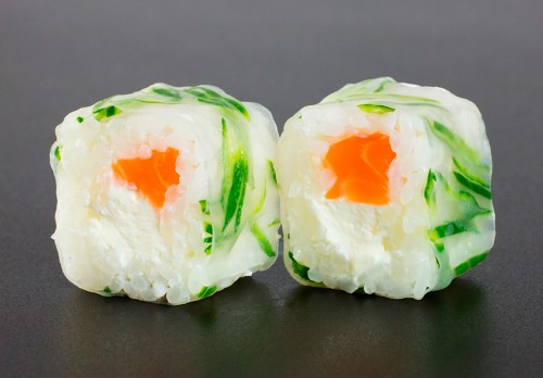 Salmon Green maki (8 pcs.)