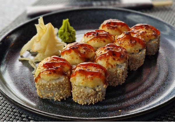 Yasai Hot maki  (16 pcs.)